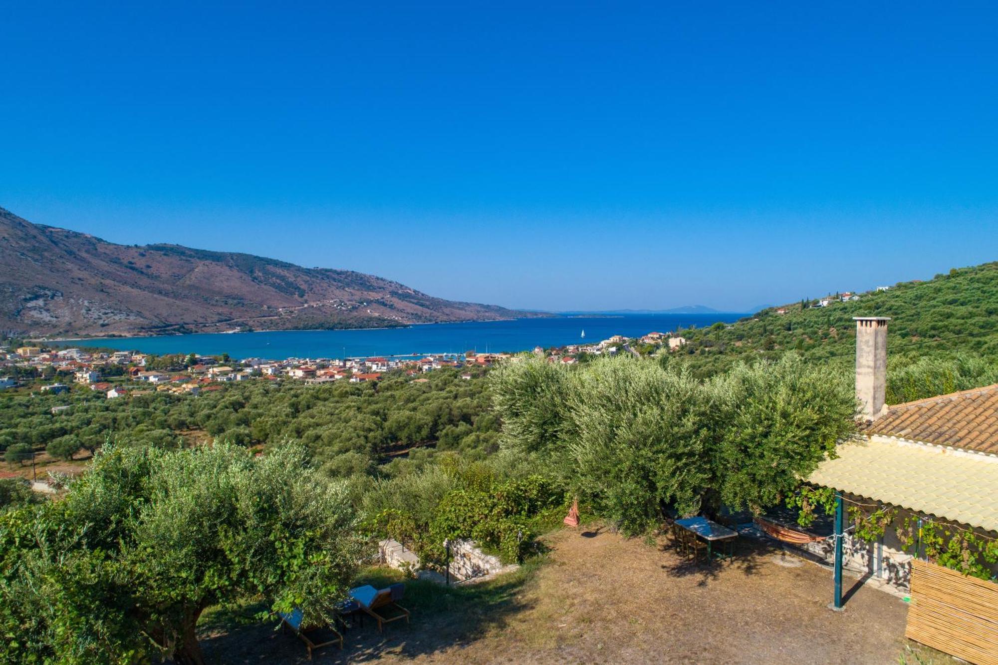 Liodentro - Olea Villa Plataria Exteriör bild