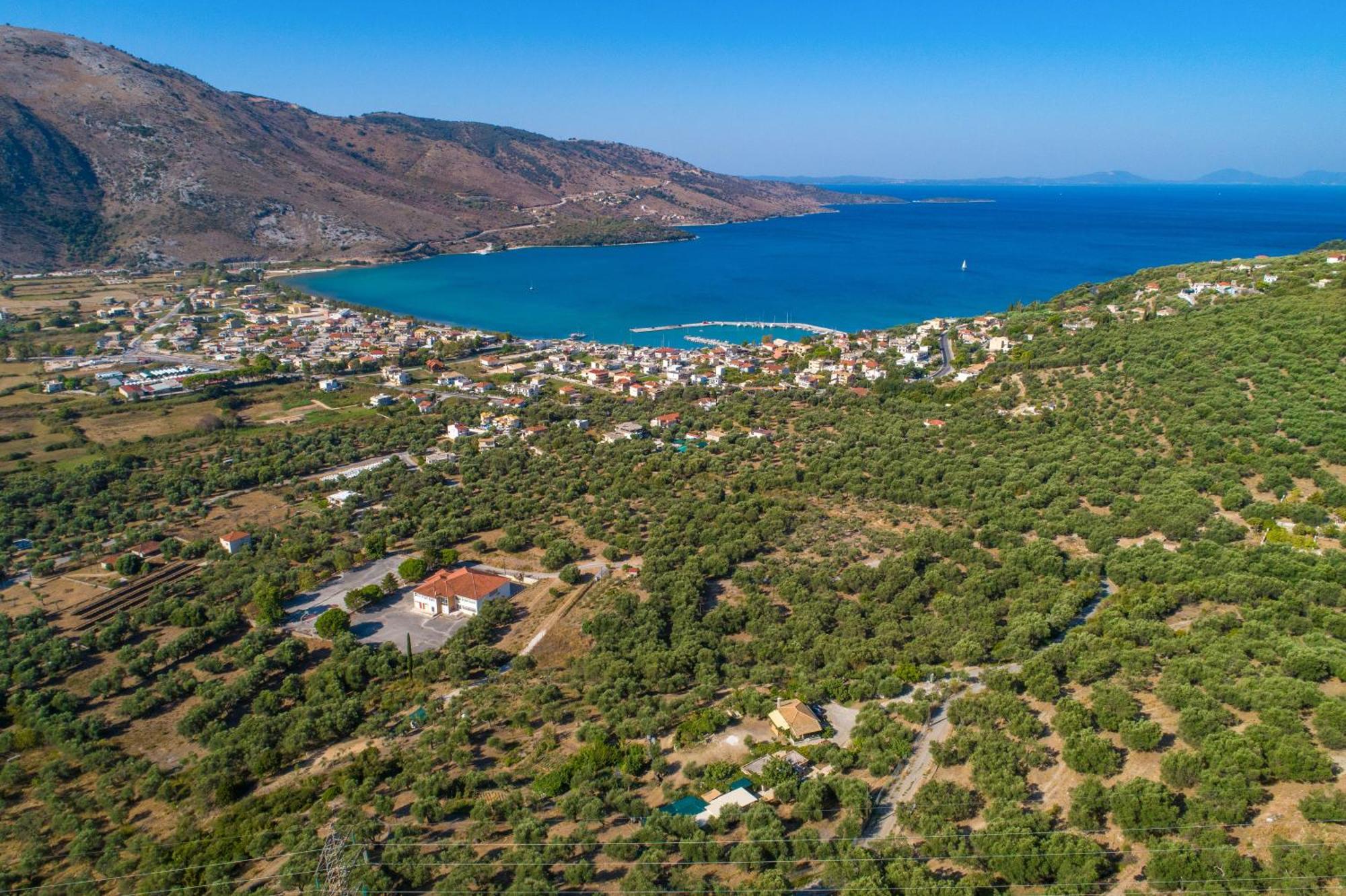 Liodentro - Olea Villa Plataria Exteriör bild